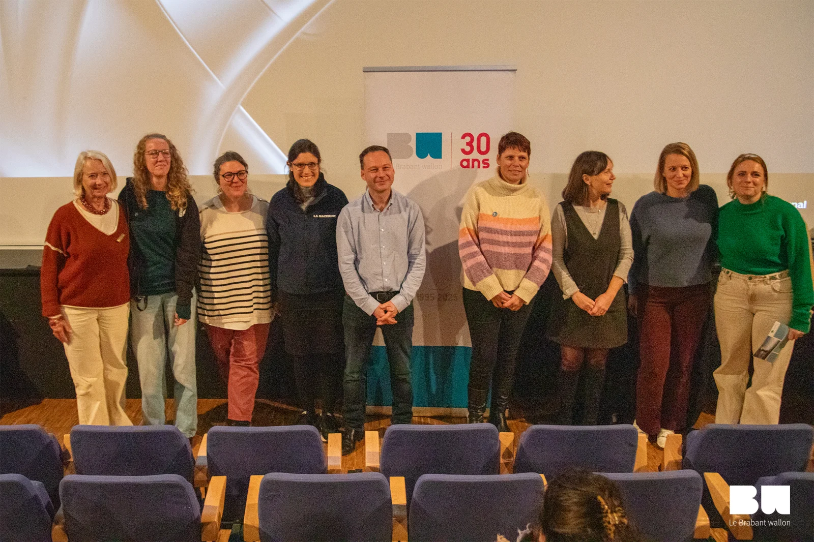 Ruban blanc 2025 : le Brabant wallon mobilise les jeunes contre les violences faites aux femmes