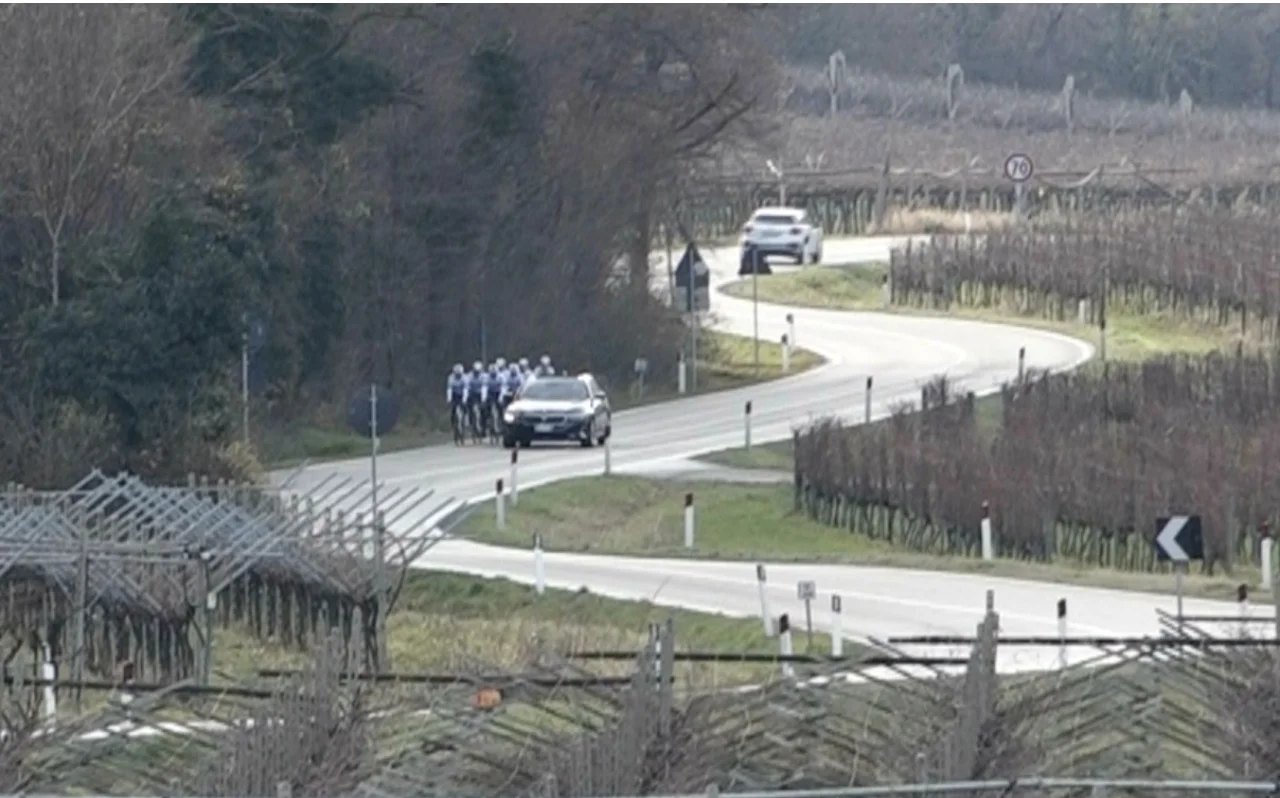 (VIDEO) Italie : des cyclistes pris pour cible par des tirs lors d’un entraînement, l’équipe porte plainte