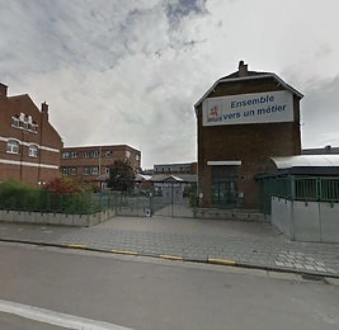 Braine-le-Comte : odeurs de gaz à l’Institut Saint-Gabriel, évacuation préventive et intervention des secours