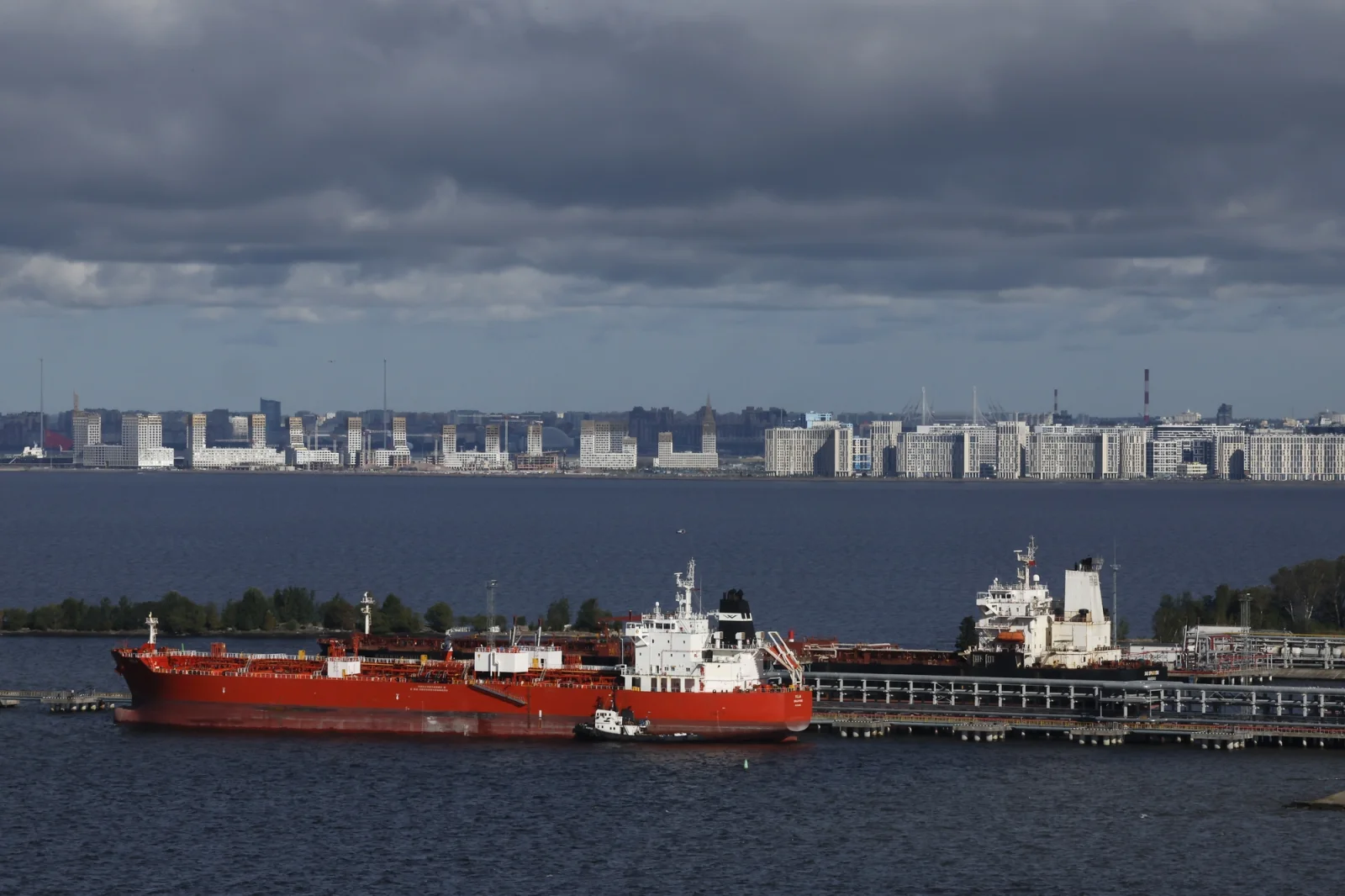 Un pétrolier russe en difficulté en Méditerranée : 116 millions de litres de pétrole à bord