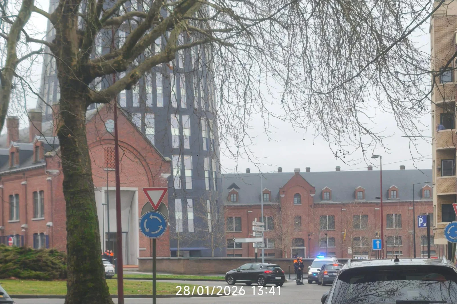 Important dégagement de fumée à l’hôtel de police de Charleroi