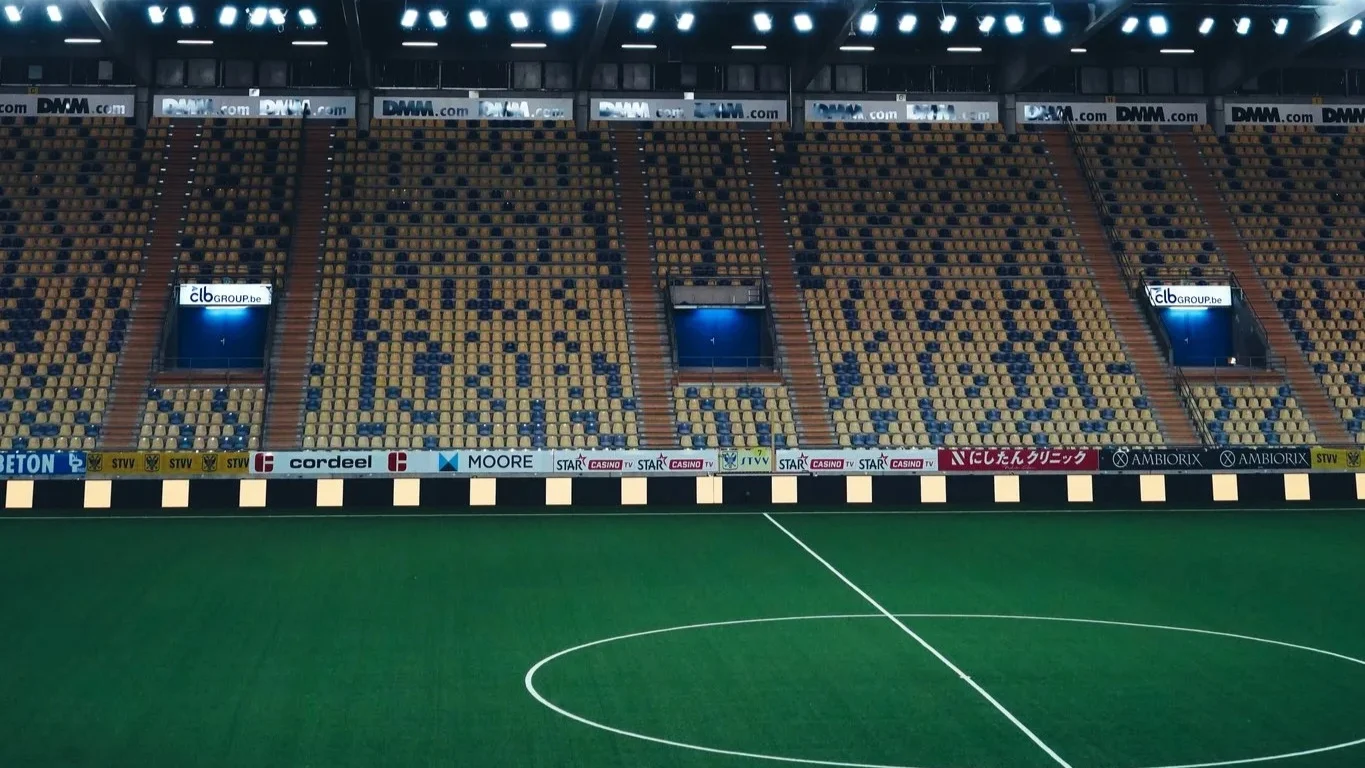 Charleroi frappe fort à Saint-Trond et s’invite provisoirement dans le top 6