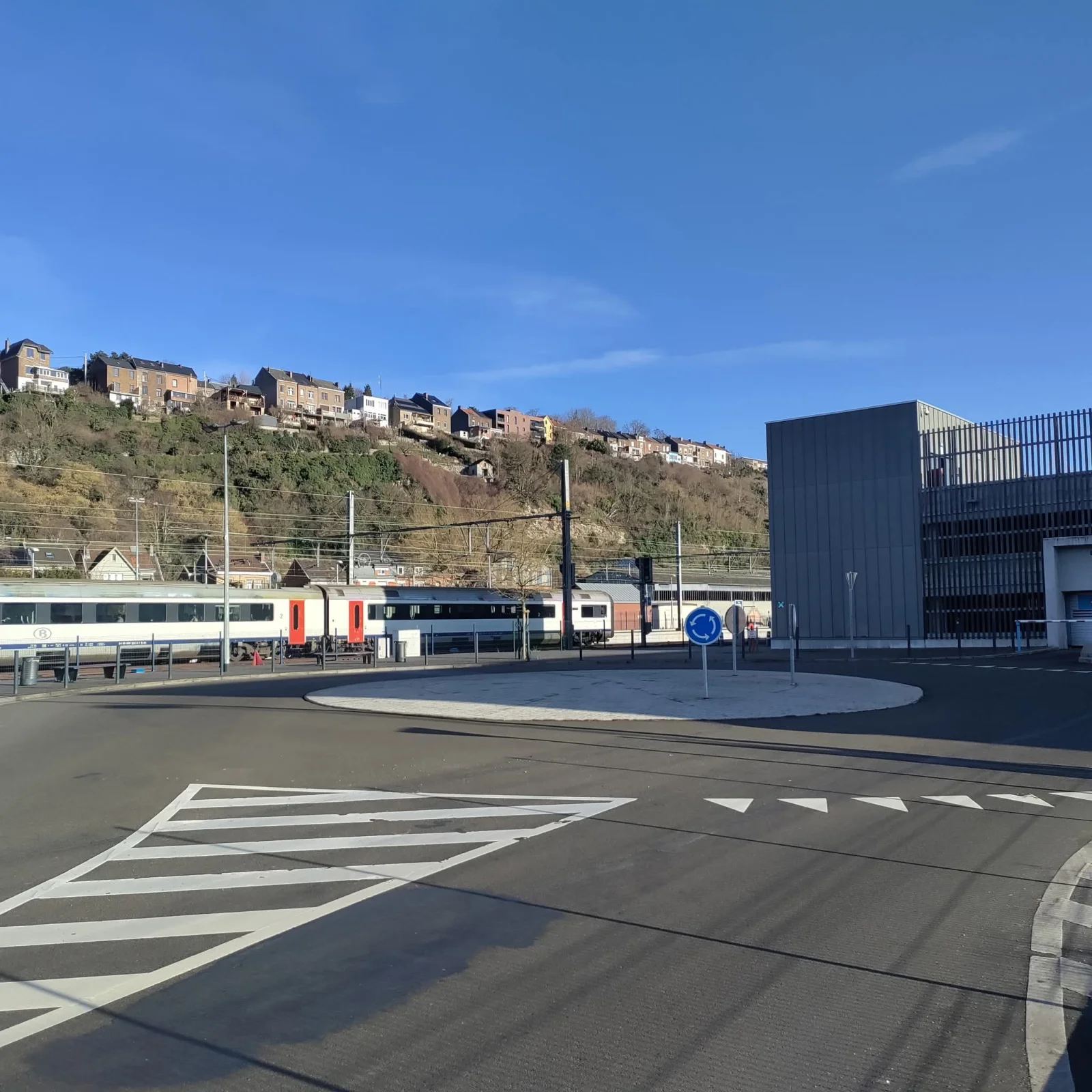 Travaux de création d’un passage sous voies à la gare de Huy